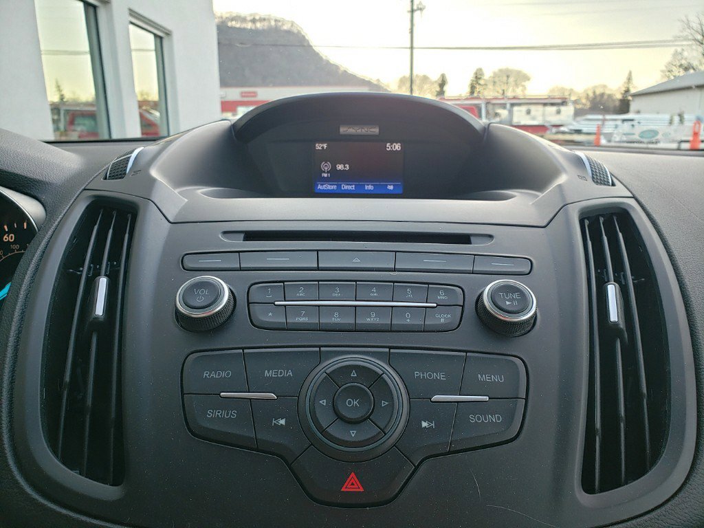 Used 2017 Ford Escape SE image 24