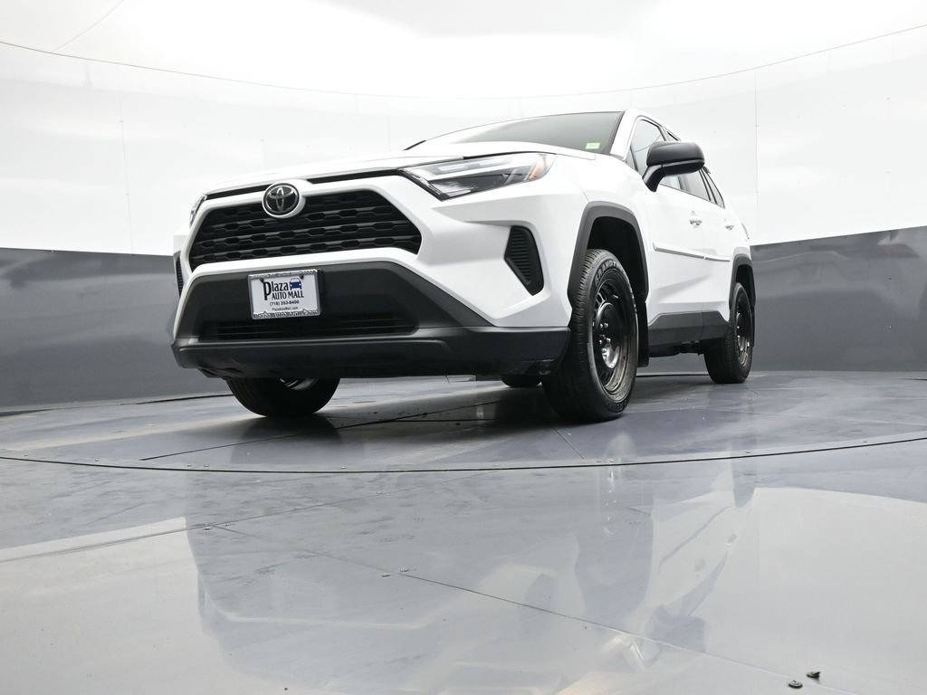 Certified 2024 Toyota RAV4 LE AWD/4WD image 25
