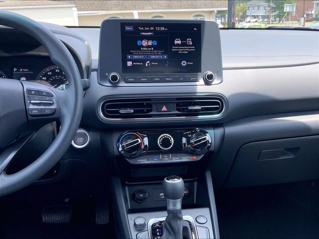 Used 2023 Hyundai Kona SEL AWD/4WD image 15