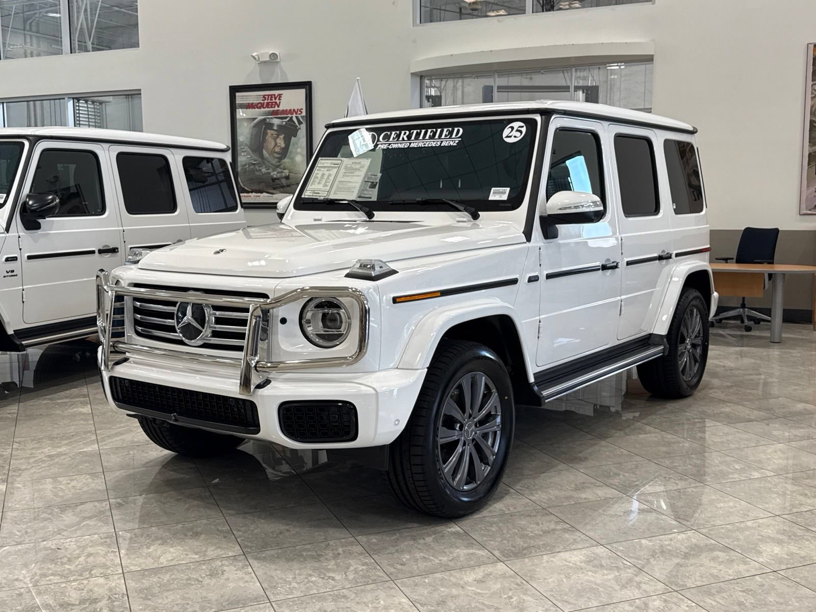 Used 2025 Mercedes-Benz G 550 image 2