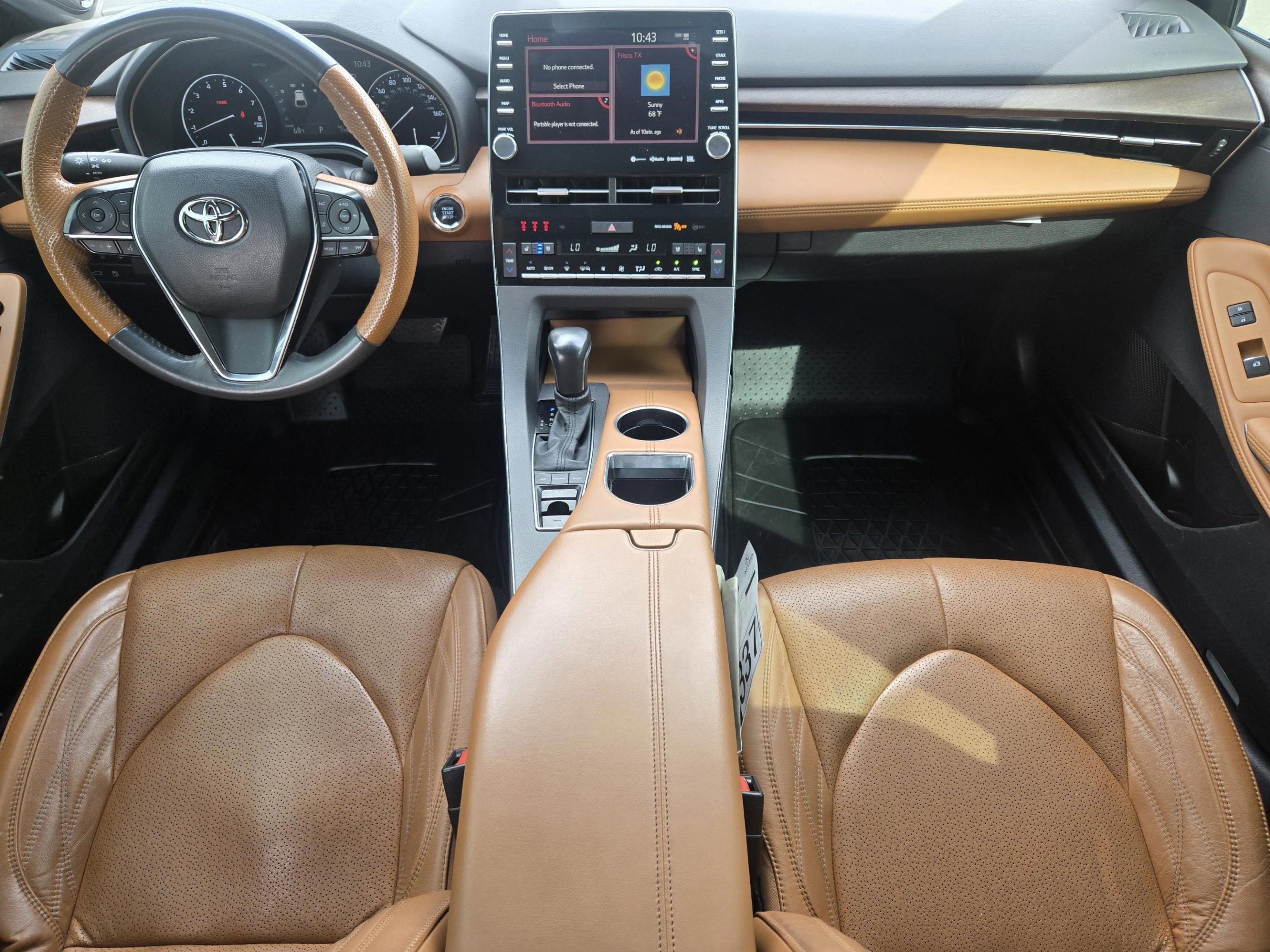 Used 2022 Toyota Avalon Limited image 20