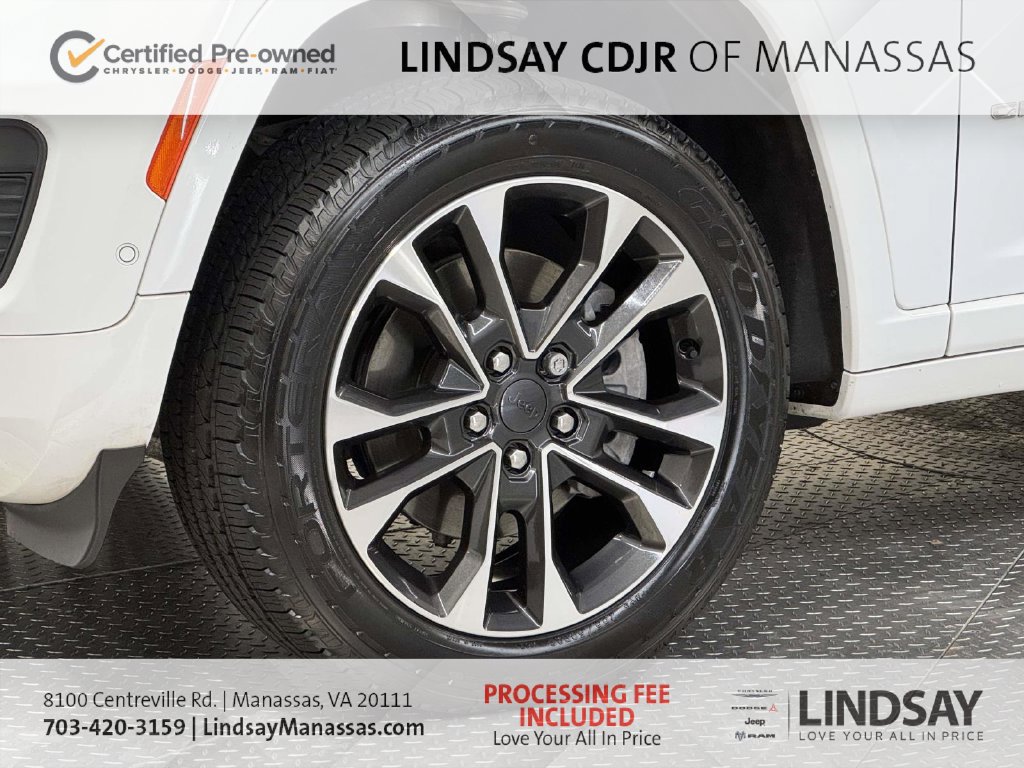Used 2023 Jeep Grand Cherokee L Overland AWD/4WD image 11