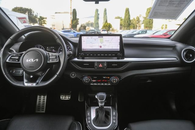 Used 2022 Kia Forte GT-Line w/ GT-Line Premium Package image 14