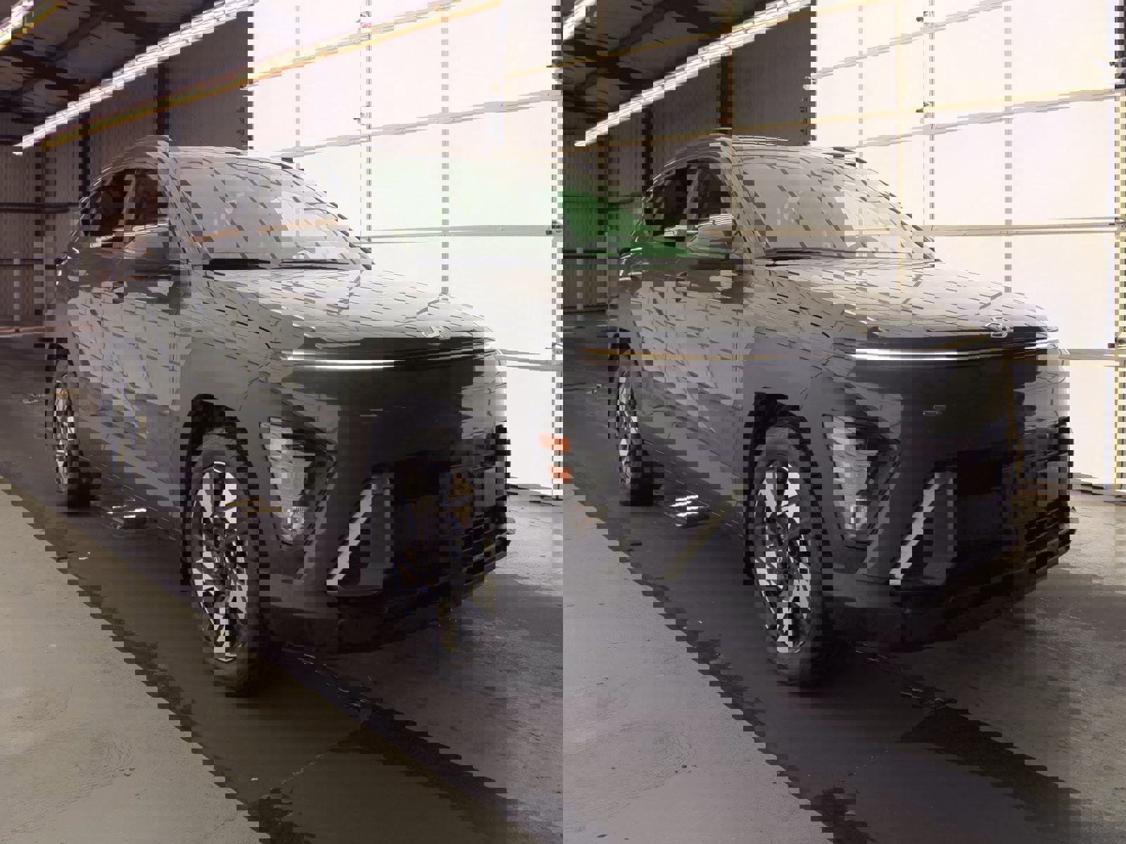 Used 2024 Hyundai Kona SEL image 3