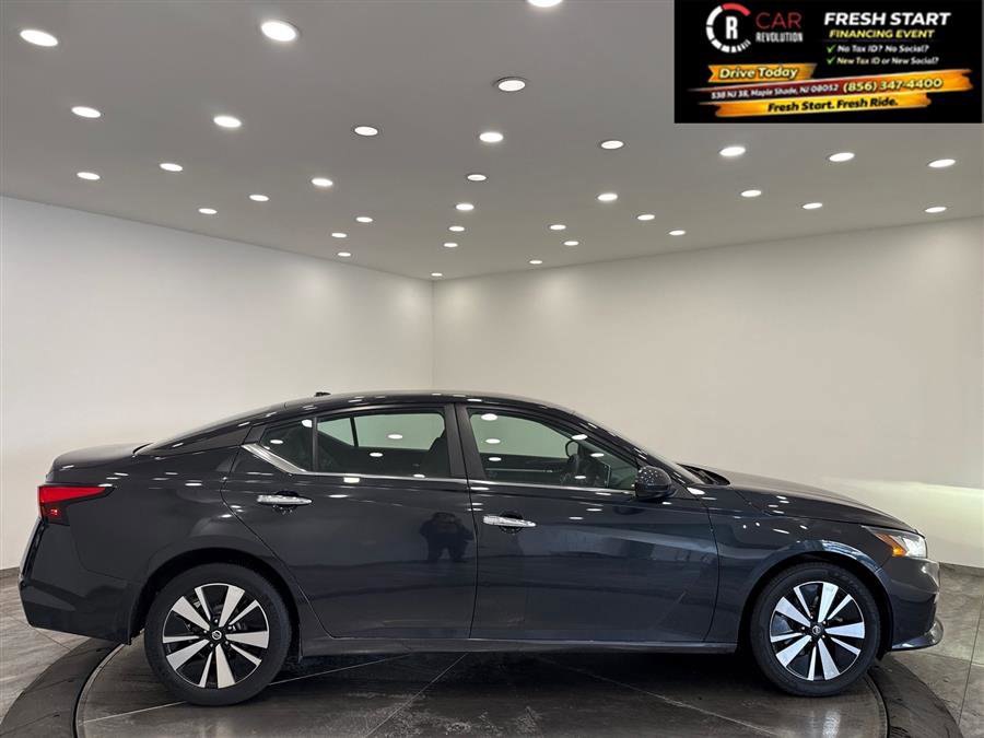 Used 2022 Nissan Altima 2.5 SV image 28