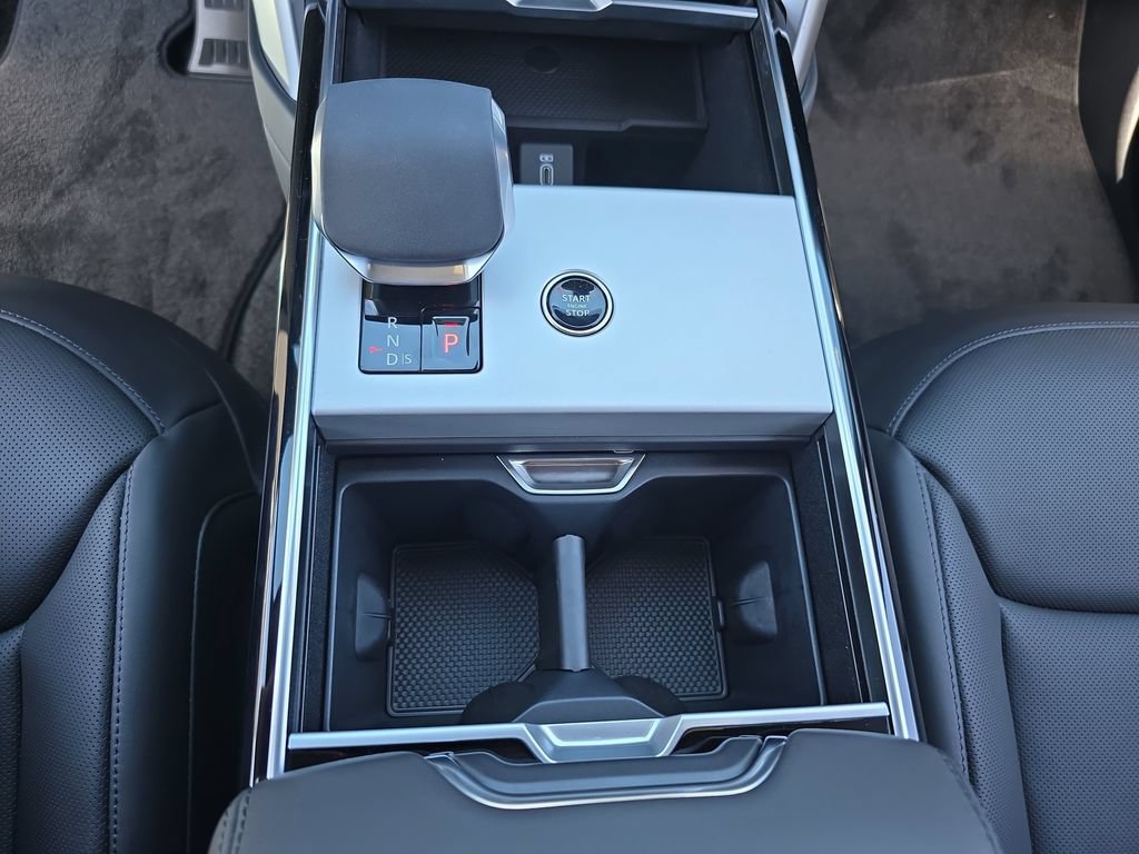 New 2026 Land Rover Range Rover Long Wheelbase SE AWD/4WD image 27