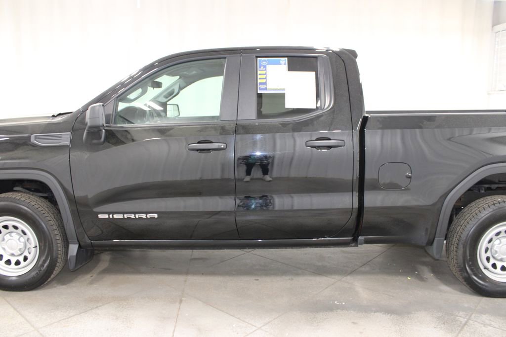 Used 2023 GMC Sierra 1500 Pro w/ Pro Value Package image 6