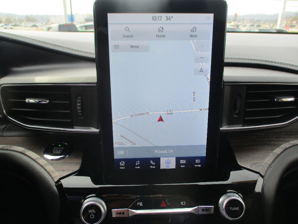 Certified 2021 Ford Explorer Platinum w/ Equipment Group 601A image 8