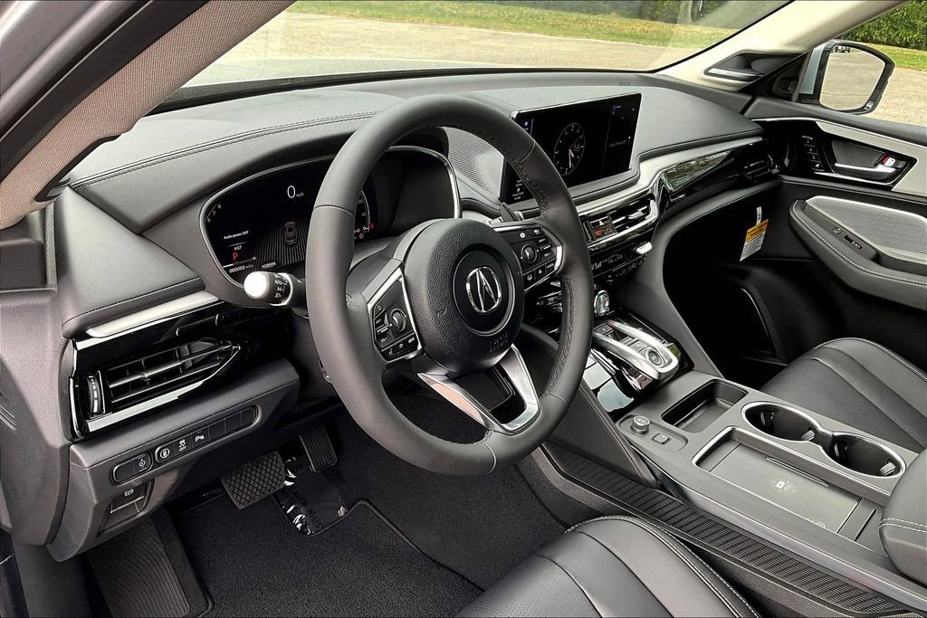 Used 2025 Acura MDX SH-AWD w/ Technology Package image 23