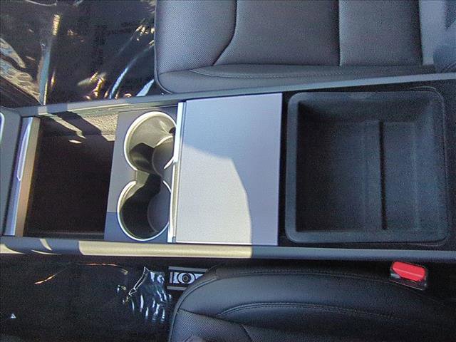 Used 2026 Tesla Model Y AWD image 15