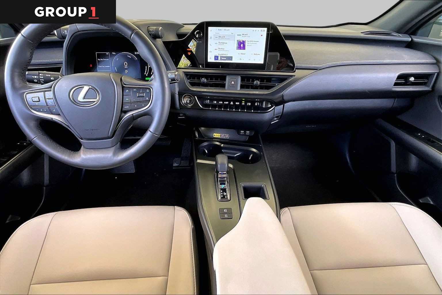 Certified 2026 Lexus UX 300h FWD image 13