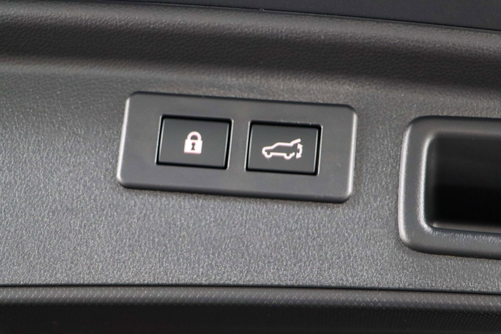 Used 2023 Subaru Forester Limited image 34