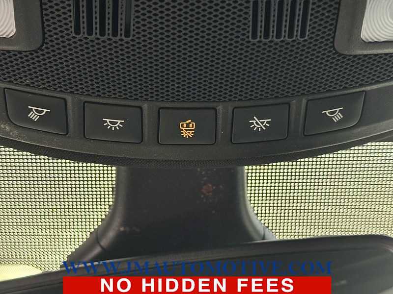 Used 2023 Ford Edge ST image 35