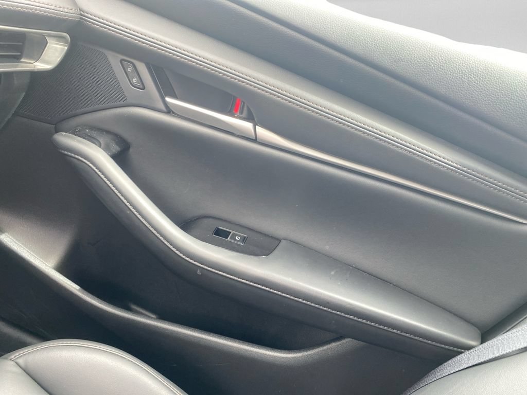 Used 2025 MAZDA MAZDA3 s FWD image 19
