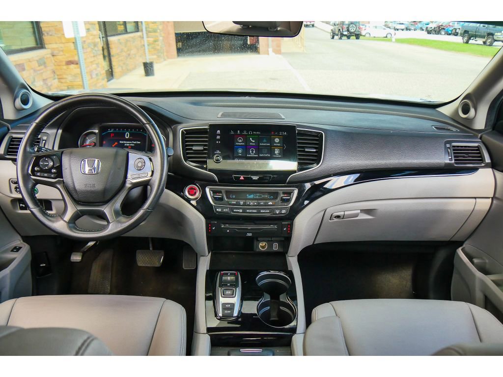 Used 2022 Honda Pilot Touring image 13