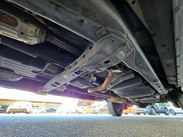 Used 2020 Toyota Tundra SR5 w/ SR5 Upgrade Package AWD/4WD image 64