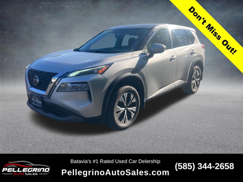 Used 2021 Nissan Rogue SV image 1