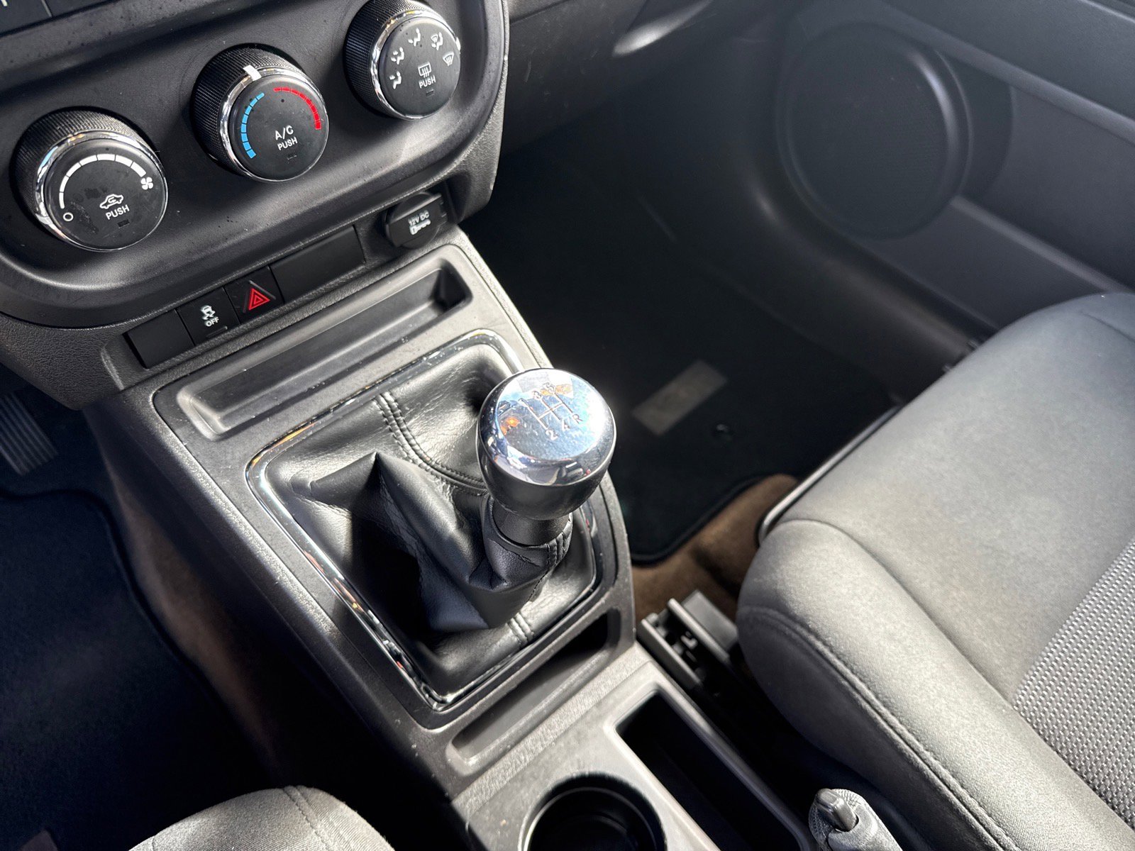 Used 2013 Jeep Patriot Sport w/ PWR Value Group image 19