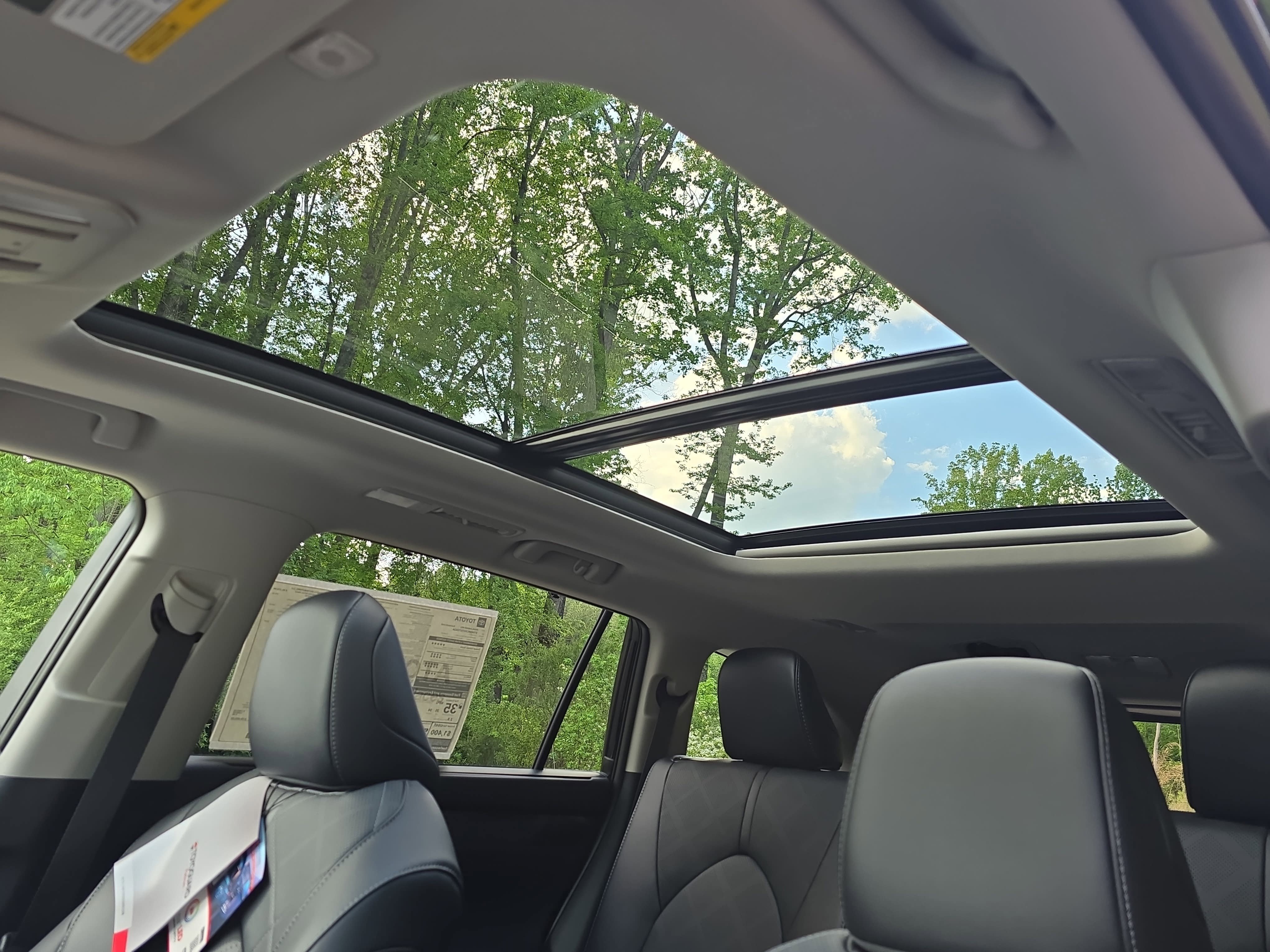 New 2026 Toyota Highlander Platinum AWD/4WD image 27