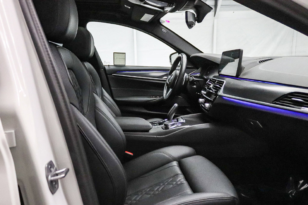 Used 2023 BMW 540i w/ M Sport Package RWD image 18