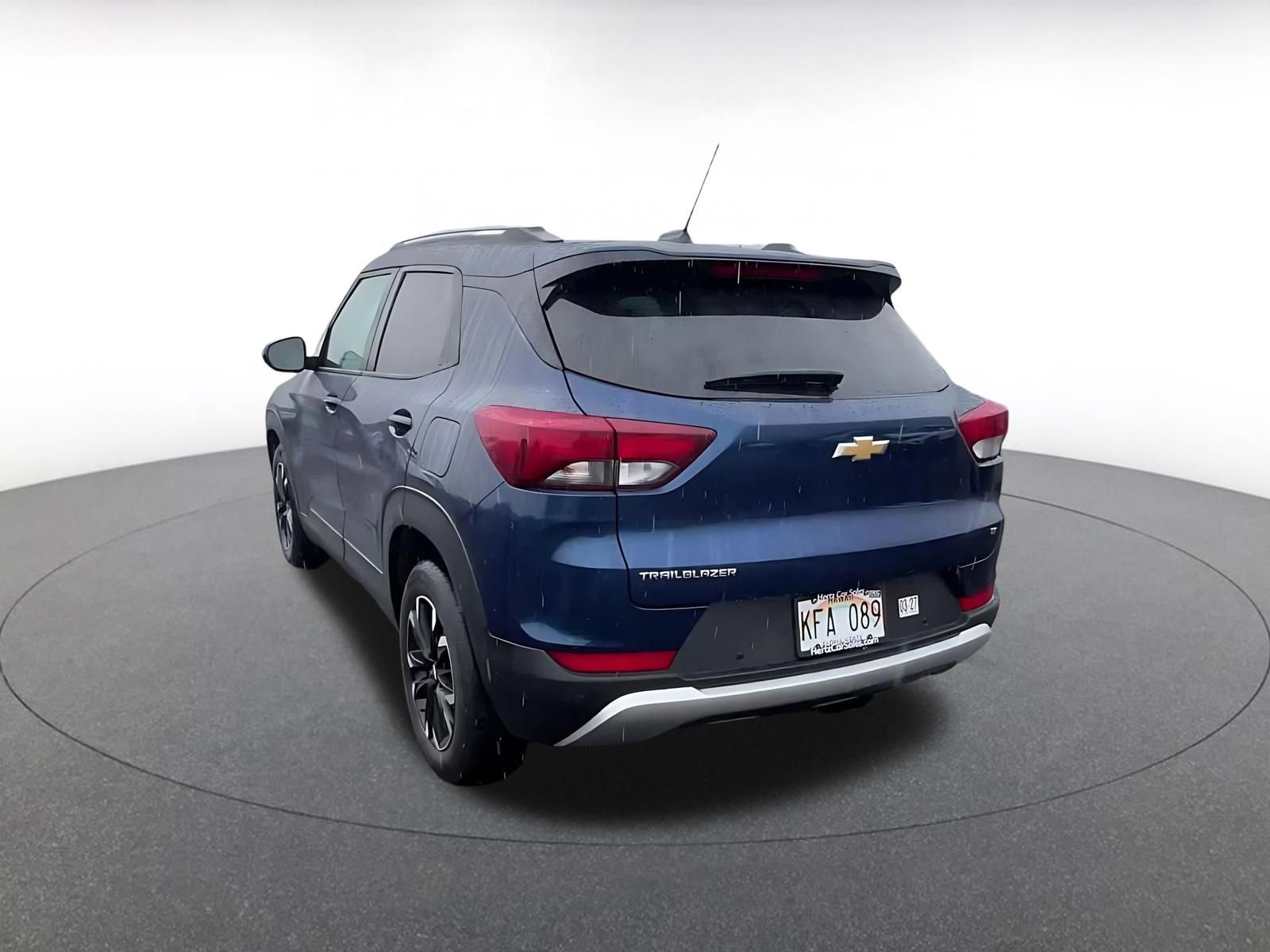 Used 2023 Chevrolet TrailBlazer LT w/ Convenience Package image 11