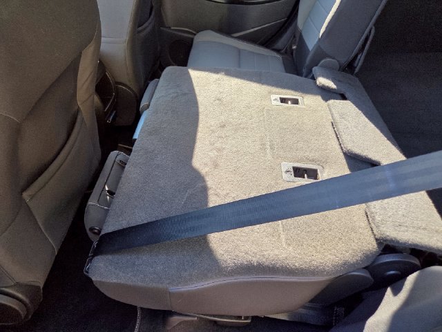 Used 2015 Ford Escape SE FWD image 38