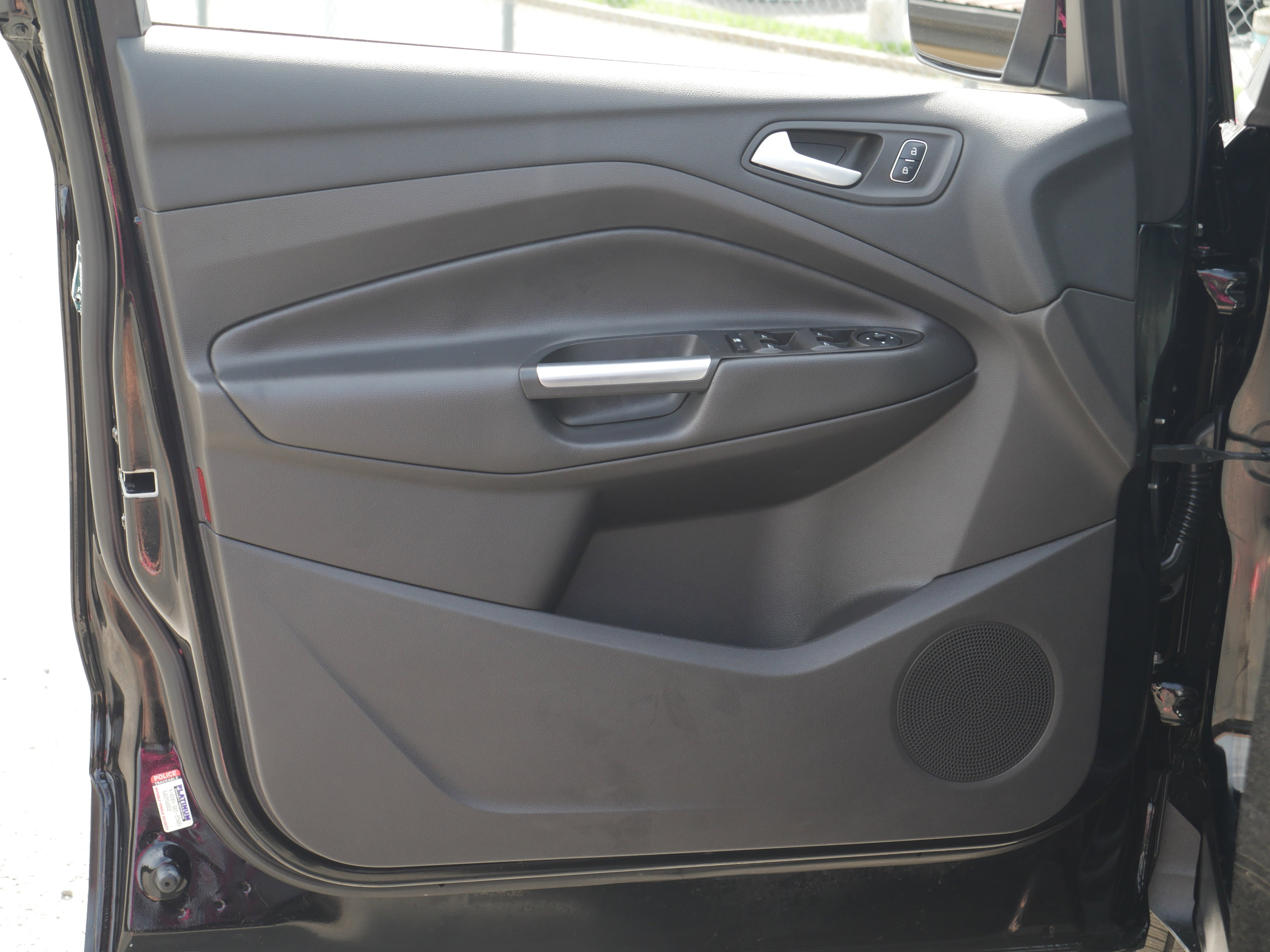 Used 2017 Ford Escape SE image 31