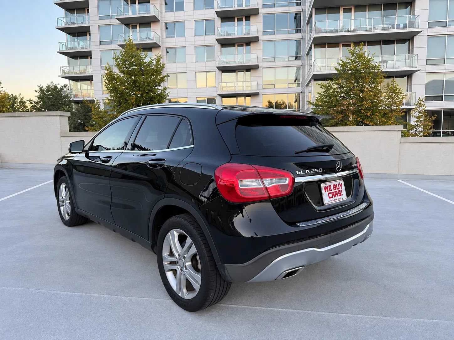 Used 2018 Mercedes-Benz GLA 250 4MATIC image 4