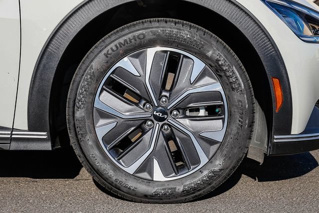 Used 2024 Kia EV6 Light RWD image 11