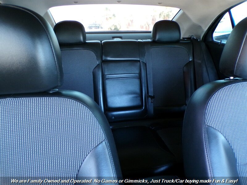 Used 2013 Chevrolet Malibu LT FWD image 21