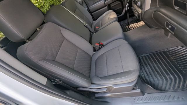 Used 2021 Chevrolet Silverado 1500 Custom Trail Boss w/ Safety Confidence Package AWD/4WD image 11