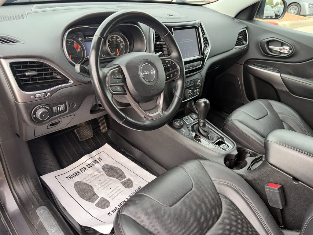 Used 2021 Jeep Cherokee Limited w/ Elite Package AWD/4WD image 8