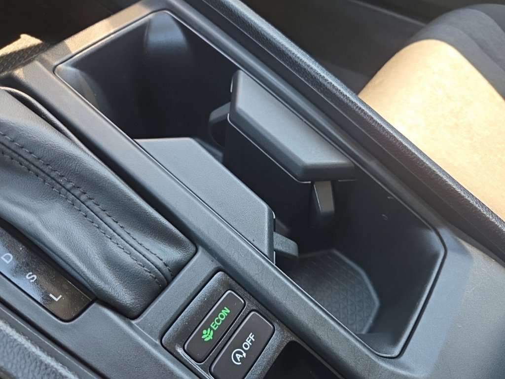 Used 2023 Honda Accord LX image 42