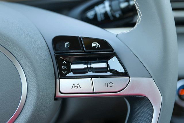 New 2026 Hyundai Elantra Sport image 21