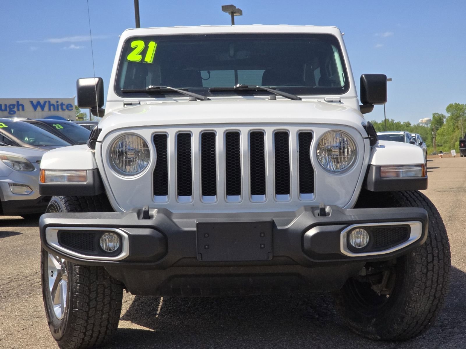 Used 2021 Jeep Wrangler Unlimited Sahara w/ Uconnect 4C Nav & Sound Group AWD/4WD image 8