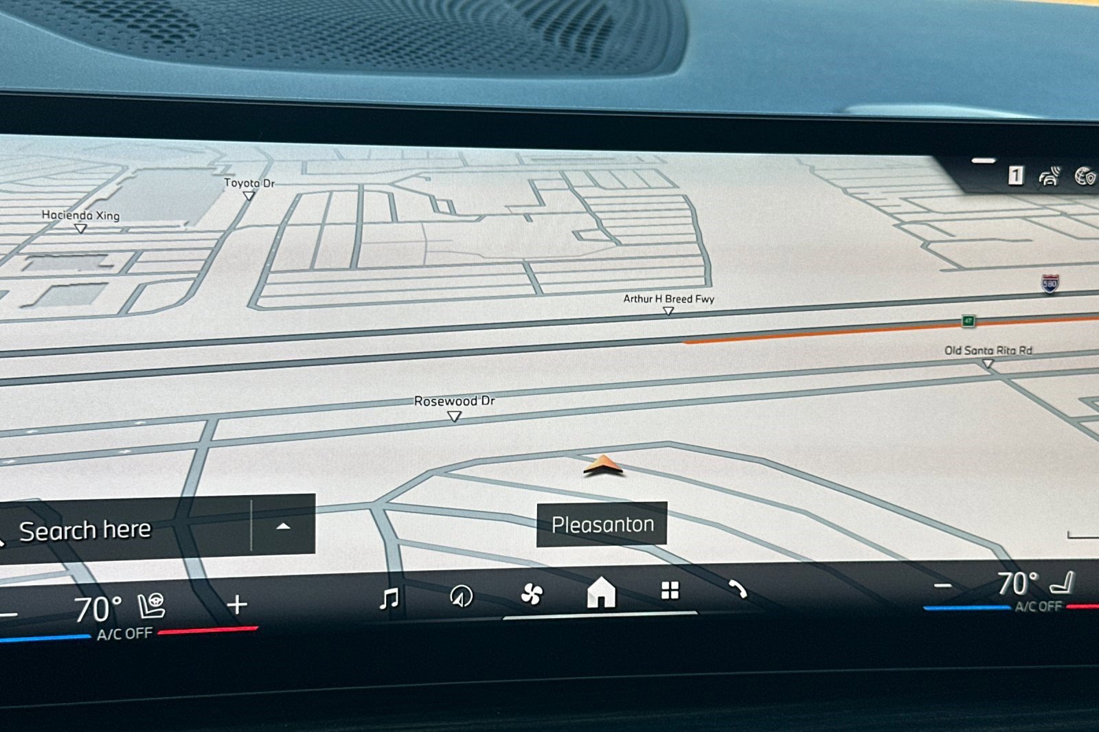 Used 2025 BMW X7 xDrive40i w/ Parking Assistance Package image 24