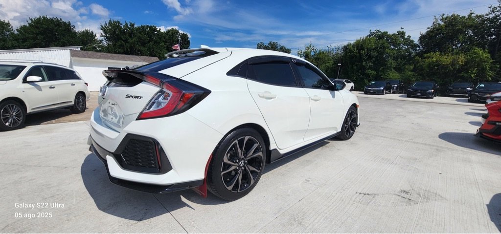 Used 2019 Honda Civic Sport image 6