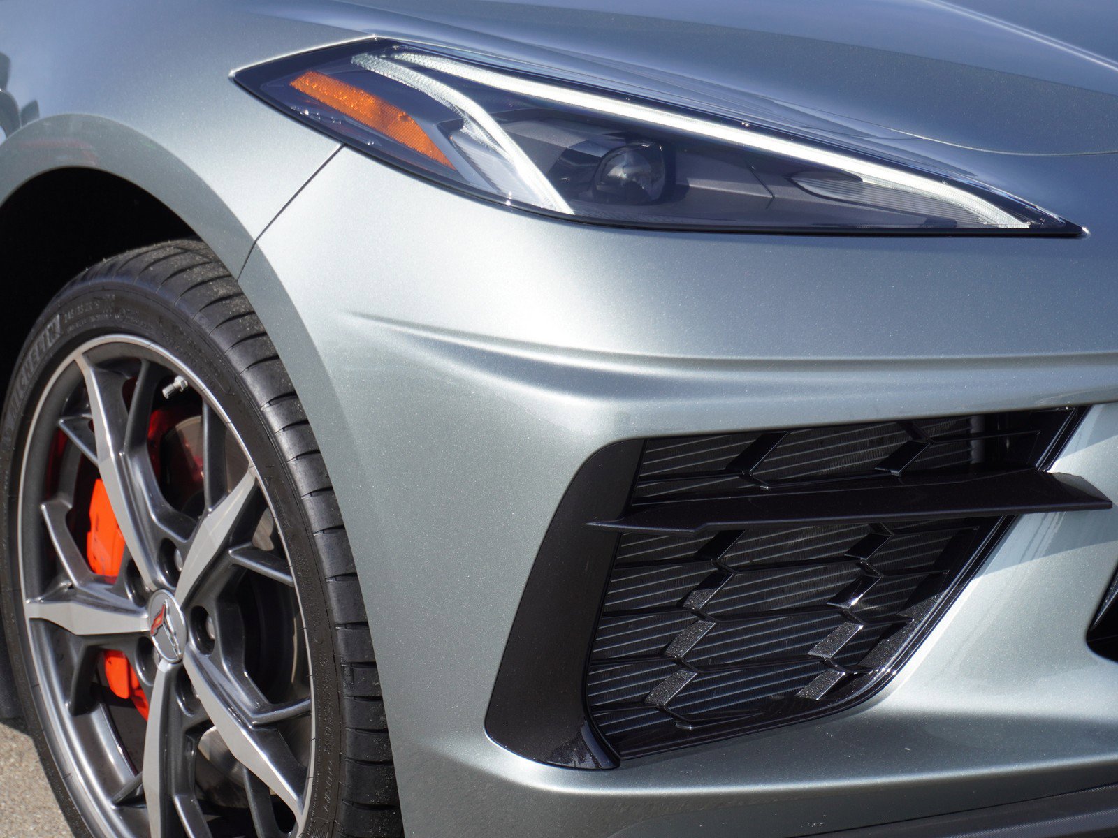 Used 2023 Chevrolet Corvette Stingray Premium Cpe w/ Z51 Performance Package image 3