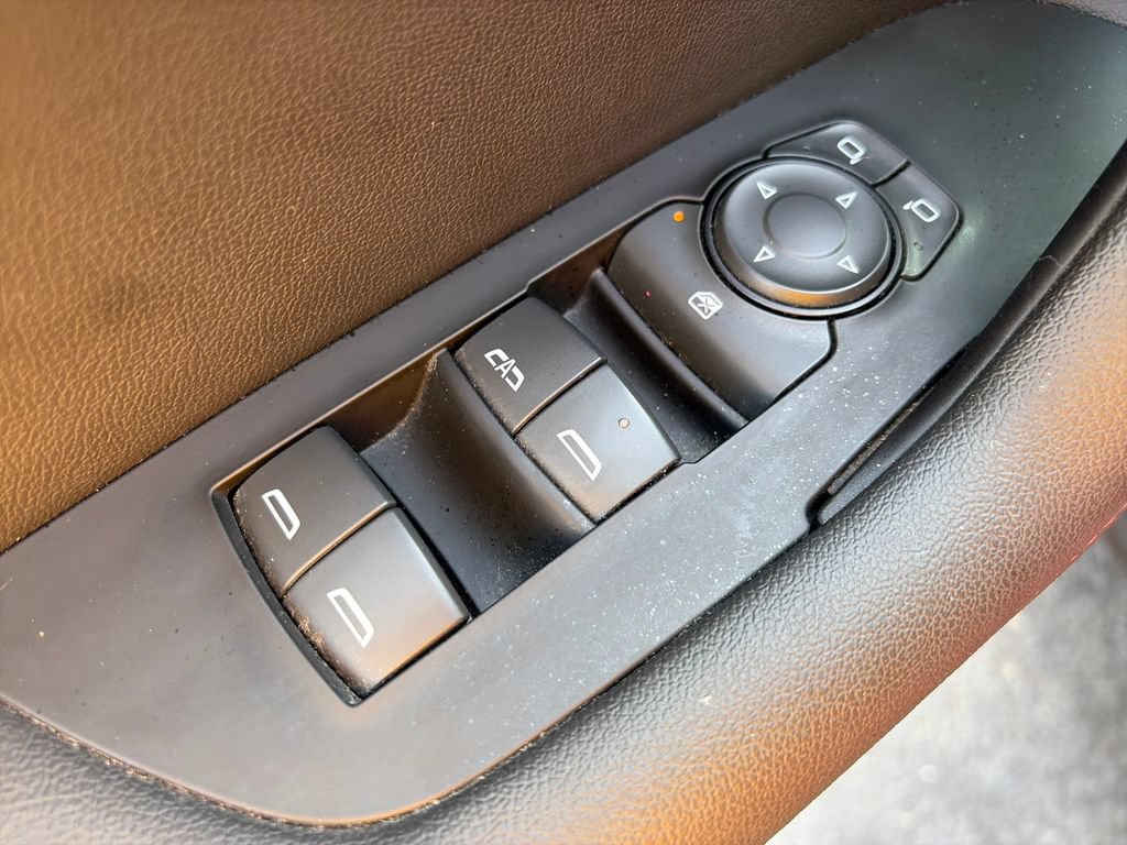 Used 2021 Chevrolet Blazer RS FWD image 19