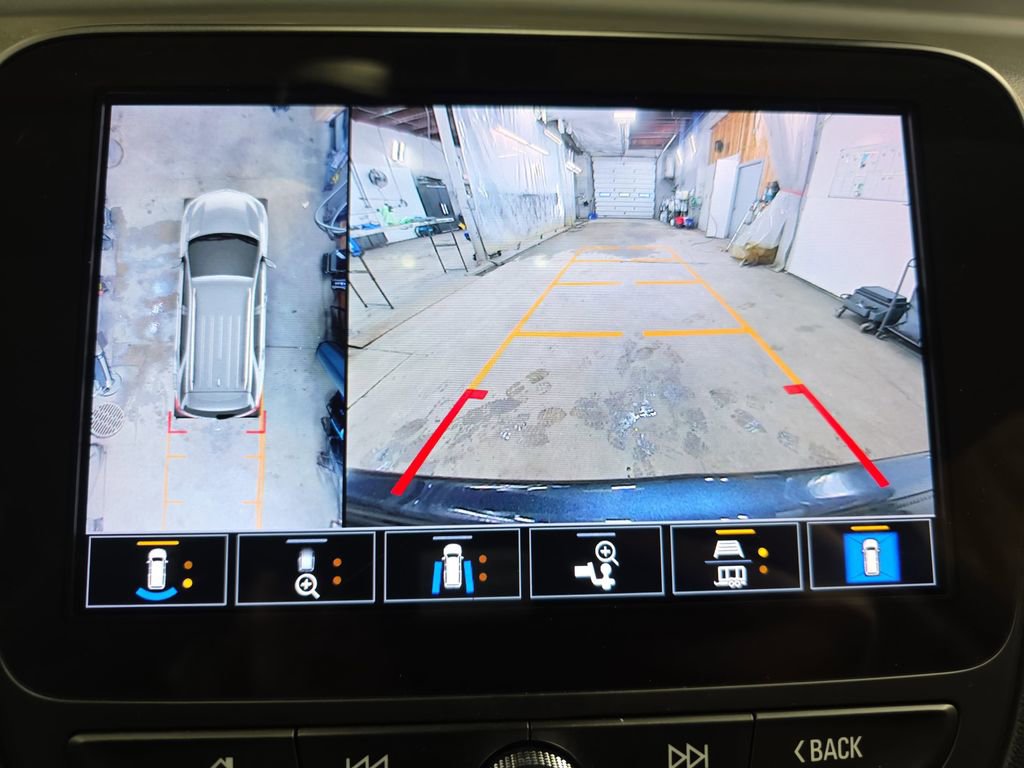 Used 2022 Chevrolet Equinox LT image 24