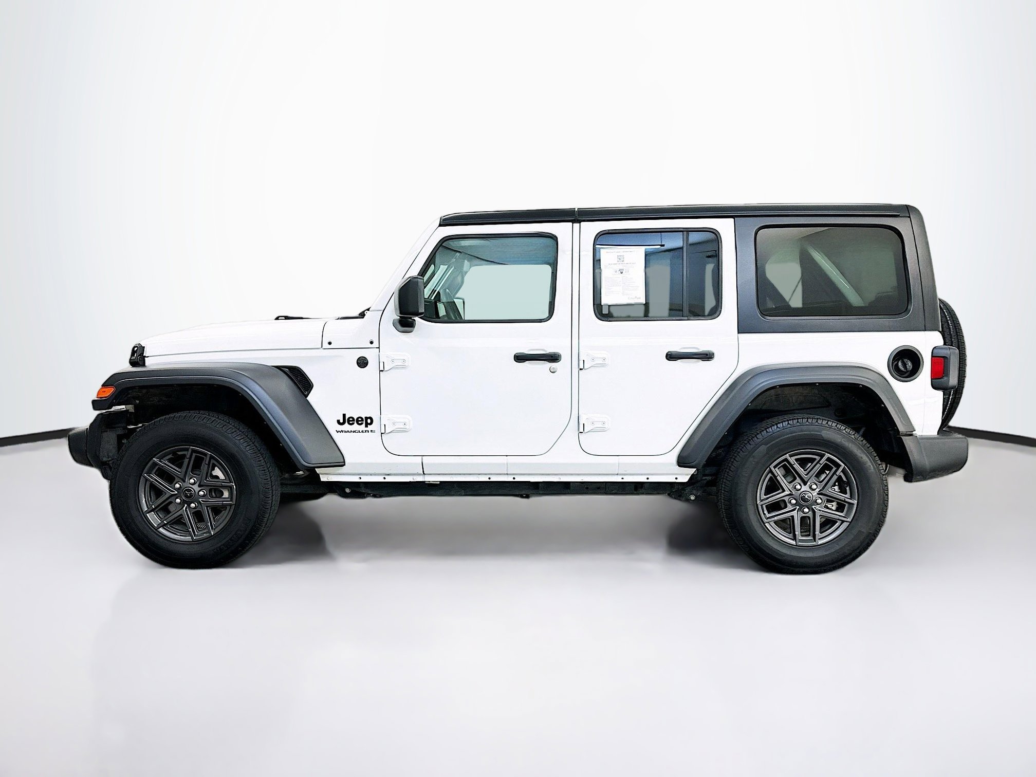 Used 2024 Jeep Wrangler Sport S image 4