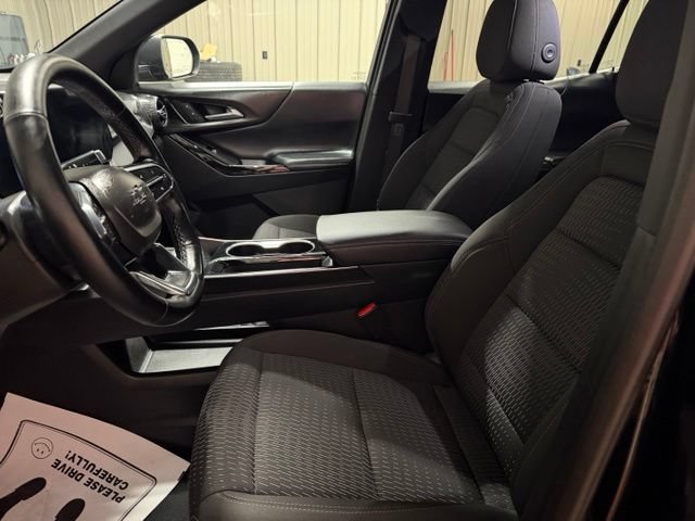 Used 2025 Chevrolet Equinox LT w/ Midnight Edition FWD image 14