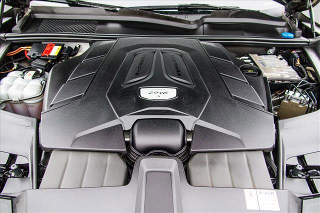 Used 2019 Porsche Cayenne S image 27