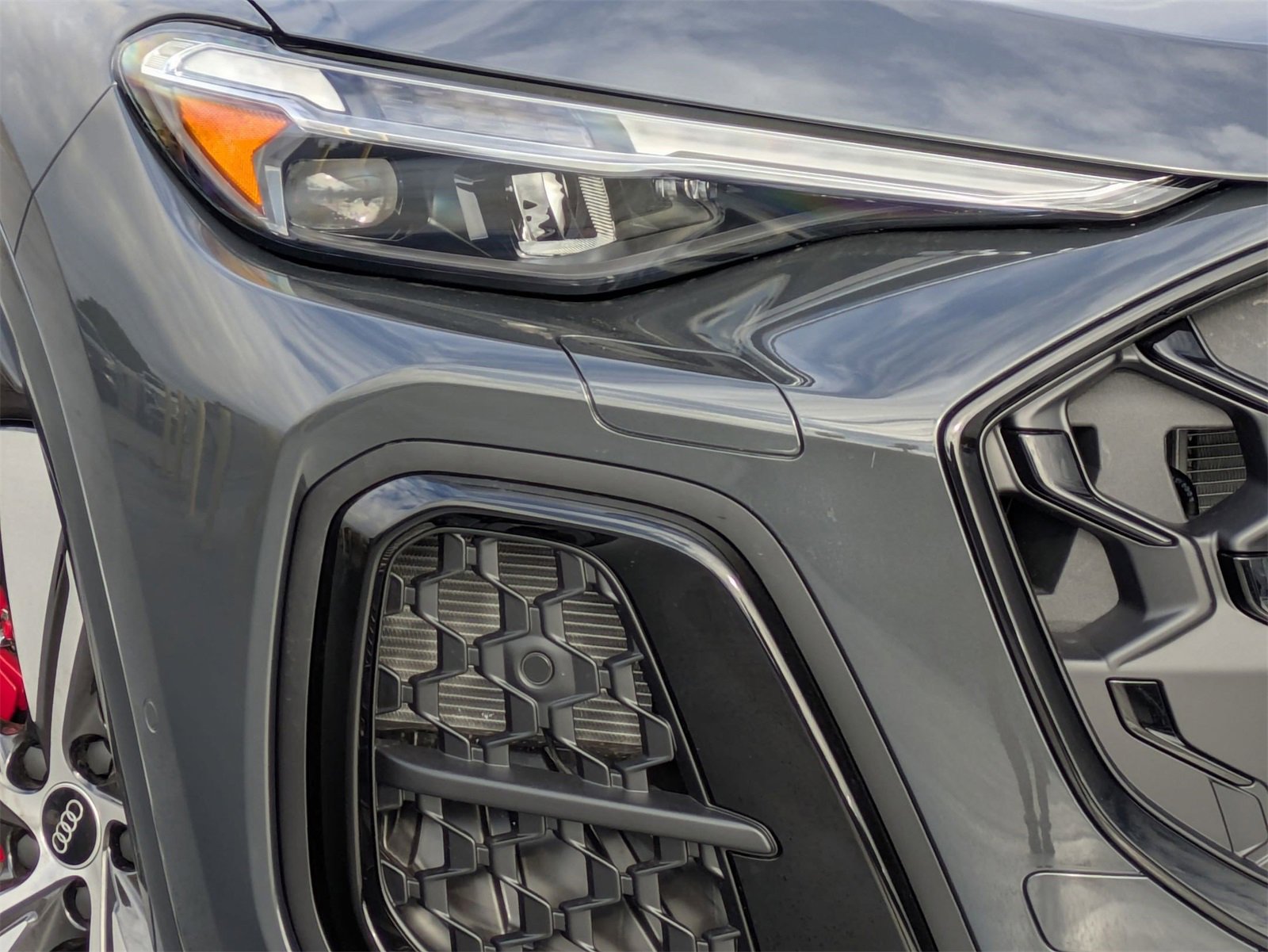 New 2025 Audi SQ5 Premium Plus image 16