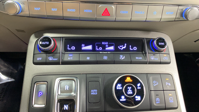 Used 2021 Hyundai Palisade Limited AWD/4WD image 18