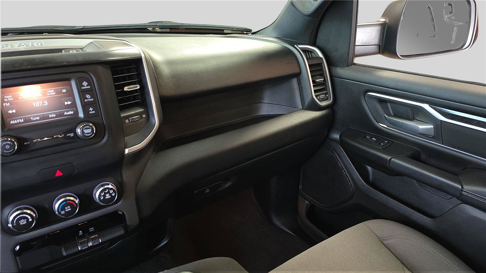 Used 2023 RAM 1500 Big Horn AWD/4WD image 23
