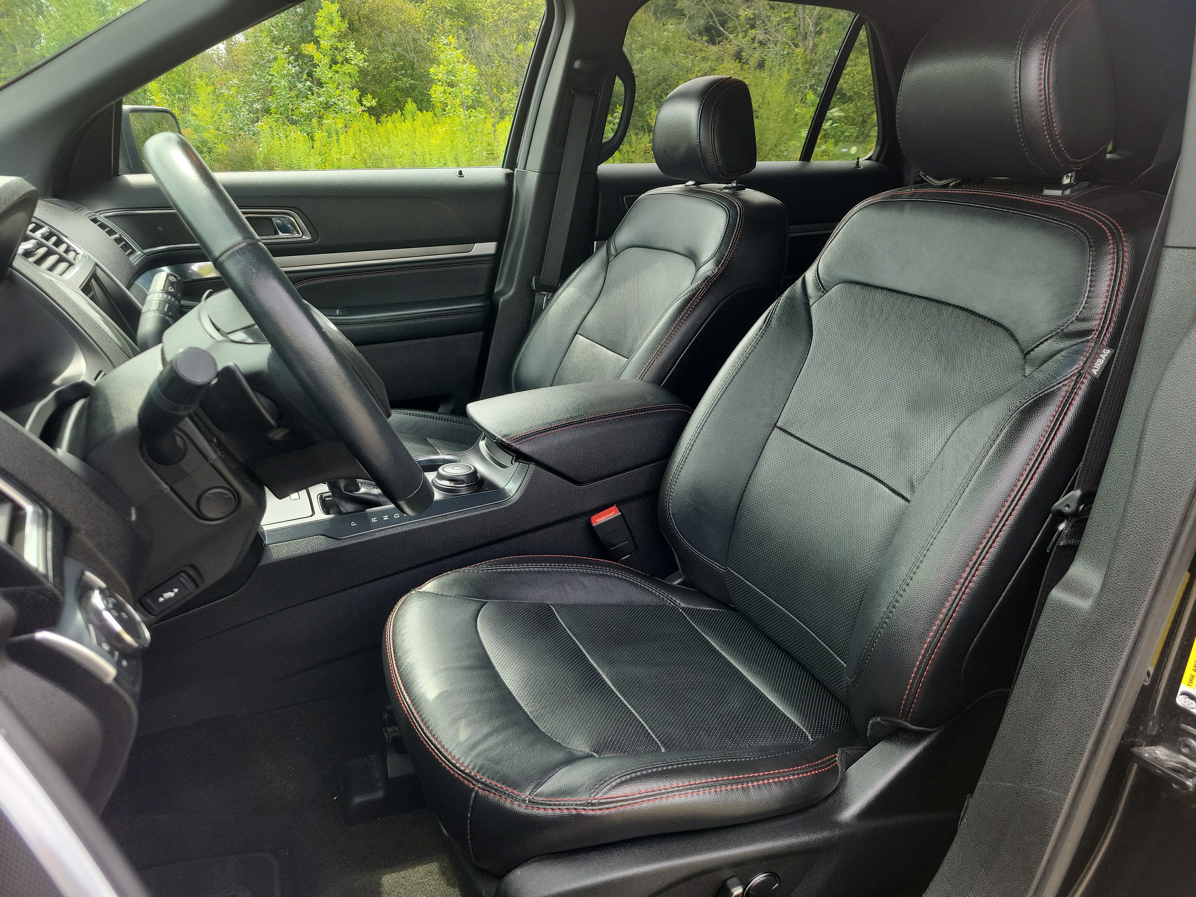 Used 2017 Ford Explorer Sport w/ Equipment Group 401A AWD/4WD image 14
