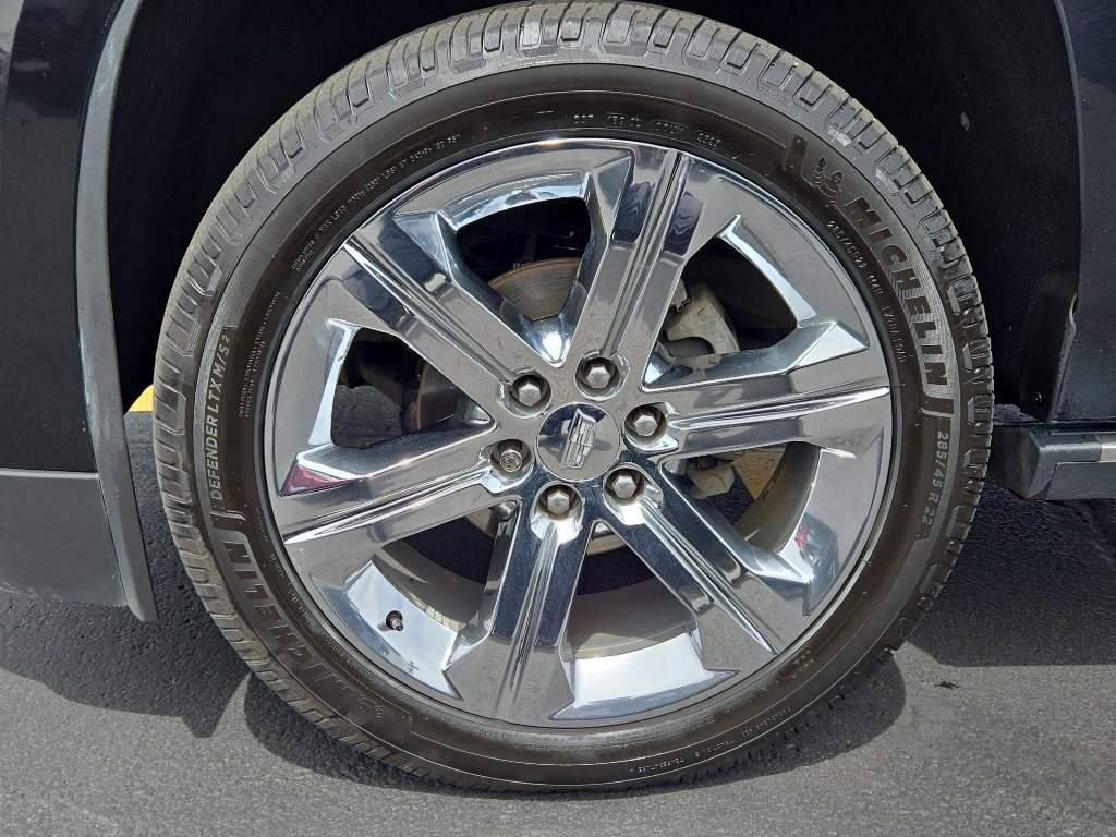 Used 2017 Cadillac Escalade Platinum AWD/4WD image 9