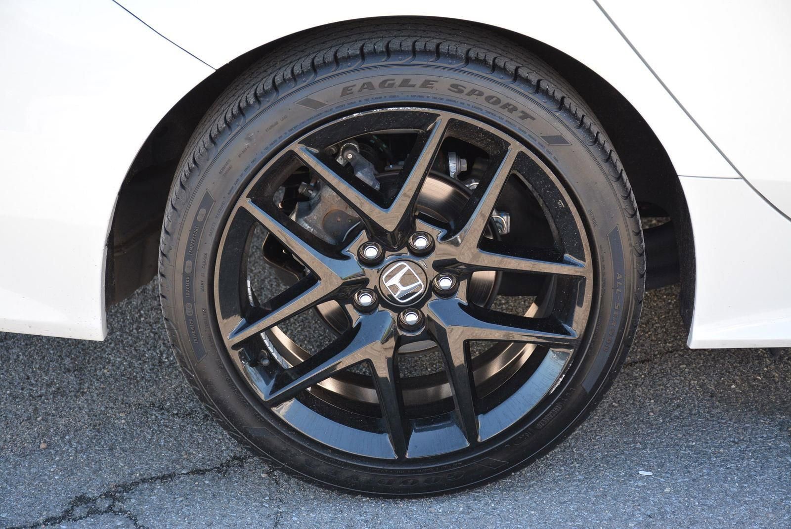 Used 2024 Honda Civic Sport image 32