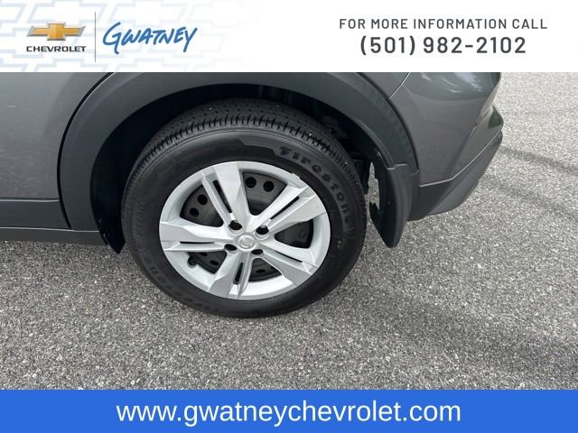 Used 2024 Nissan Kicks S FWD image 10